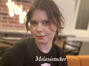 Melanietacker