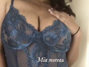 Mia_moreau