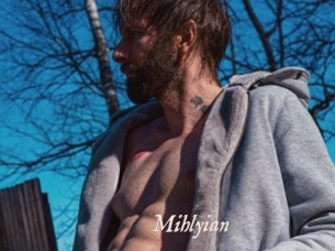 mihlyian Chobix 