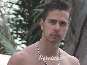 Nakedstud