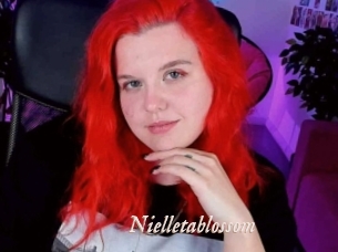 Nielletablossom