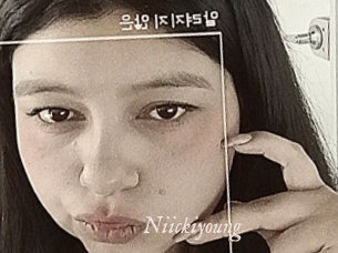 Niickiyoung