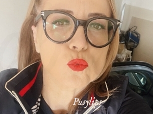pusylips Chobix 