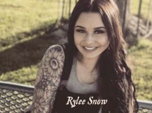 Rylee_Snow