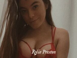 Rylie_Preston