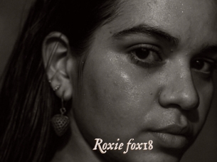 Roxie_fox18