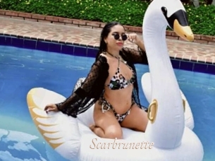 Scarbrunette