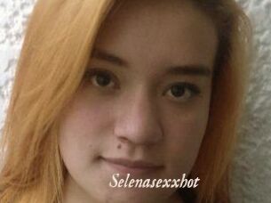 Selenasexxhot