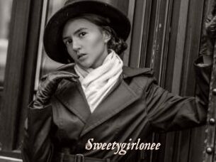 Sweetygirlonee