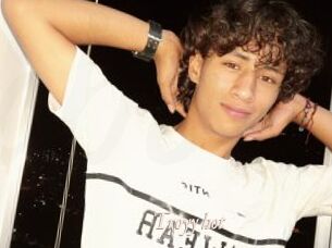 Troyy_hot