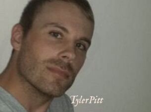 Tyler_Pitt