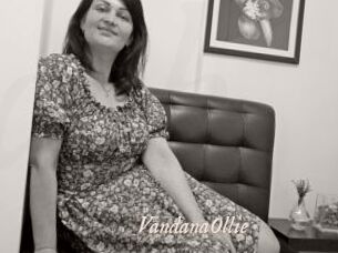 VandanaOllie