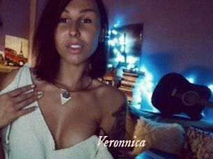 Veronnica
