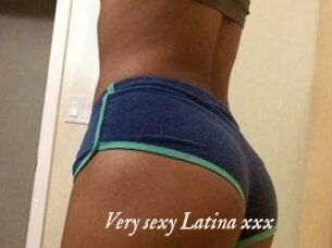 Very_sexy_Latina_xxx
