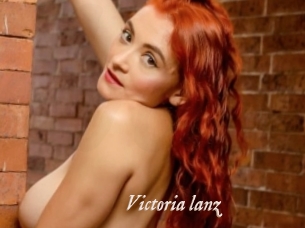 Victoria_lanz Chobix 