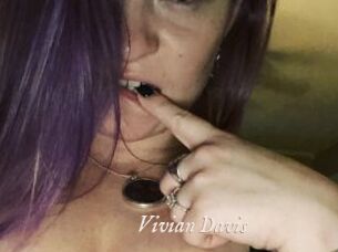 Vivian_Davis