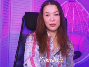 Vickiedevis