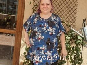 XVIOLETTE