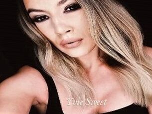 Yvie_Sweet