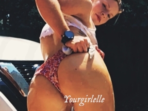 Yourgirlelle