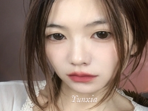 Yunxia